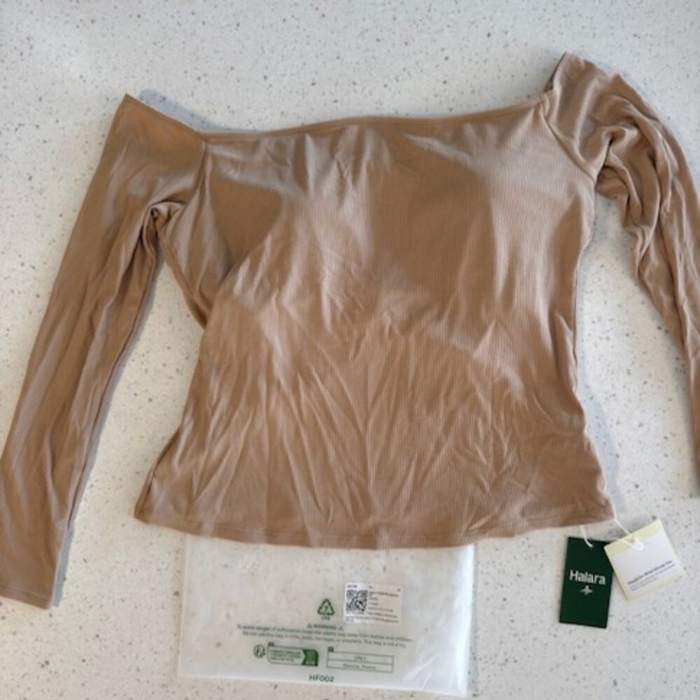 NWT Halara Ribbed Knit Off Shoulder Casual Top - Size XL
